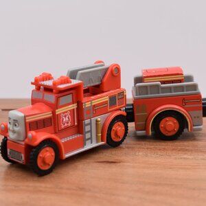 Flynn & Tender 2003 Thomas the Train Fire Truck Wooden Railway Engine Train